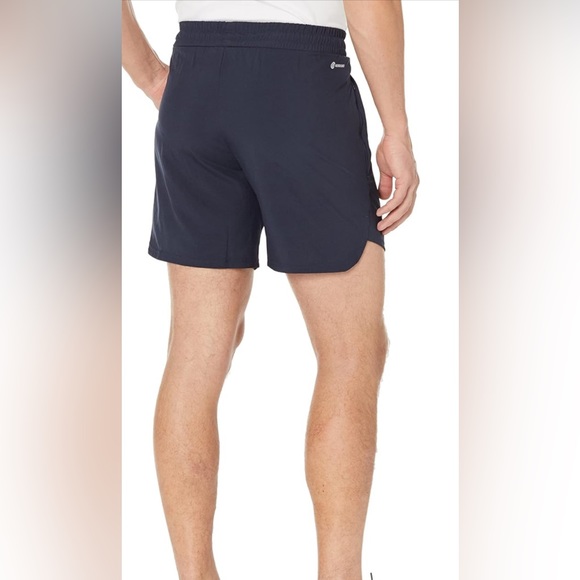 NWT! ADIDAS Mens AEROREADY DESIGNED FOR MOVEMENT SHORTS 7" Legend Ink - Picture 2 of 9